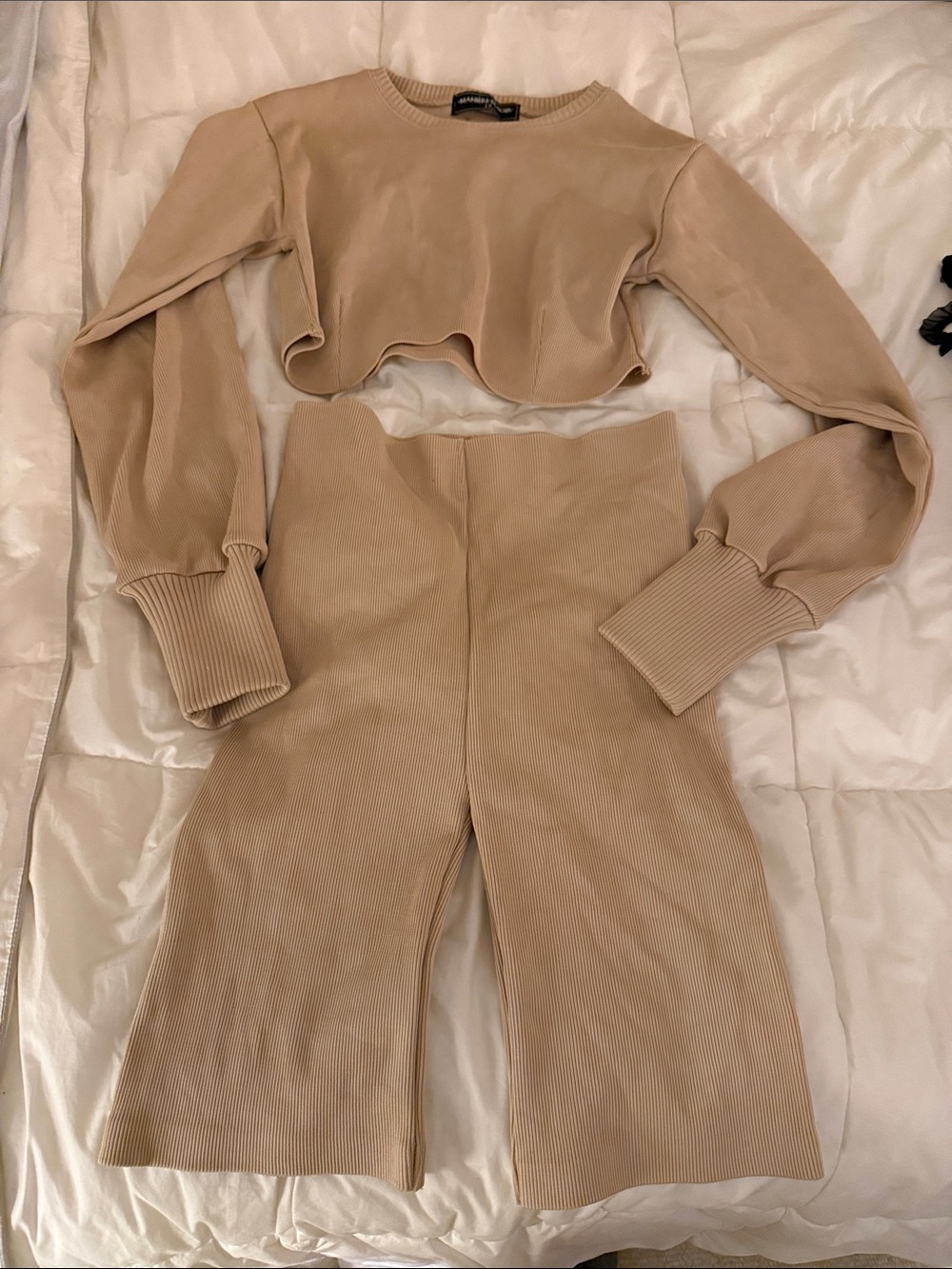 Maniere De Voir Beige Ribbed Crop Top & High-Waist Capris Set